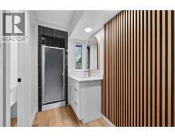 1091 Berkley Drive NW - photo 14