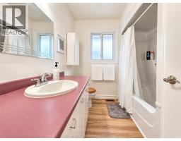 84 Holland Avenue, Chatham, ON N7M2C7 Photo 39