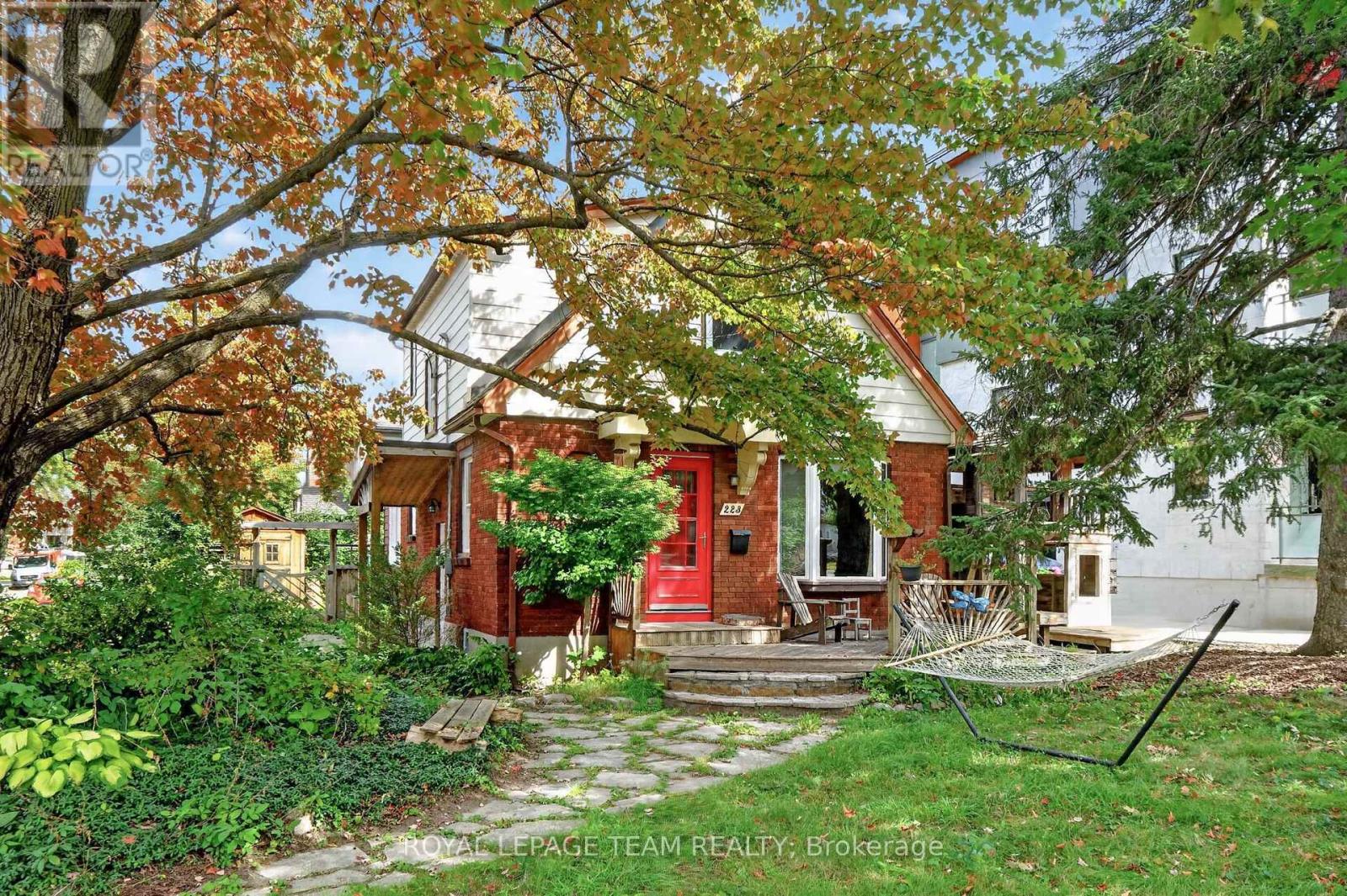 223 McGillivray St.