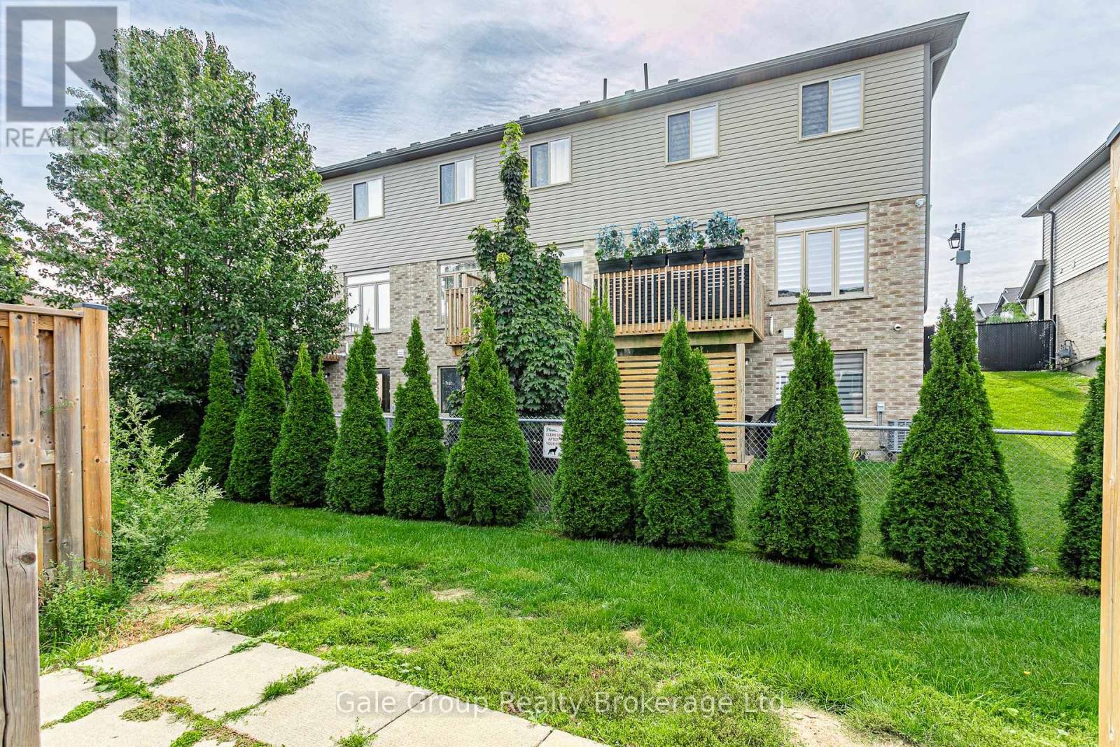 #4 370 SPRINGBANK AVENUE - Image 23