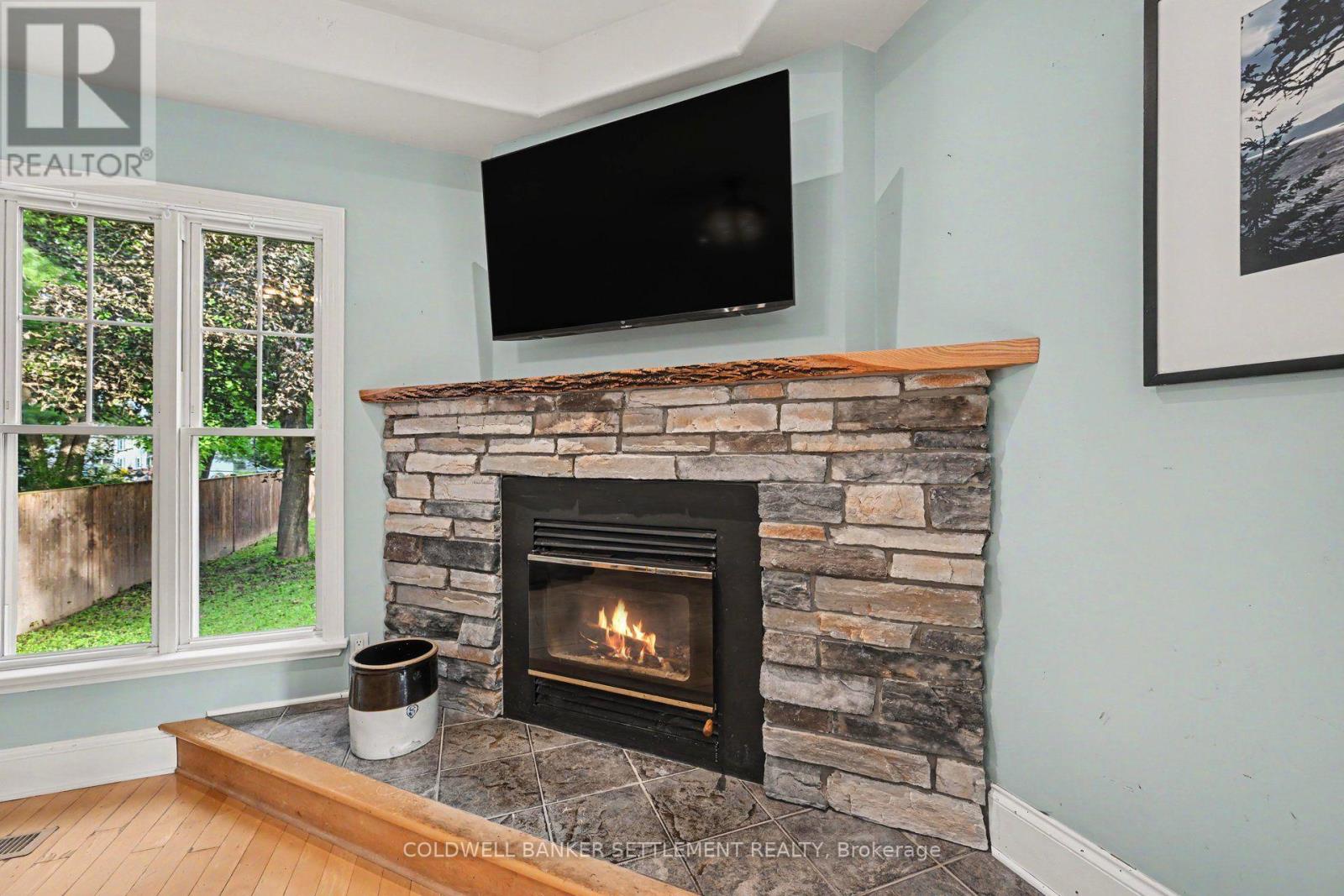 46 BROCK STREET S - Image 27