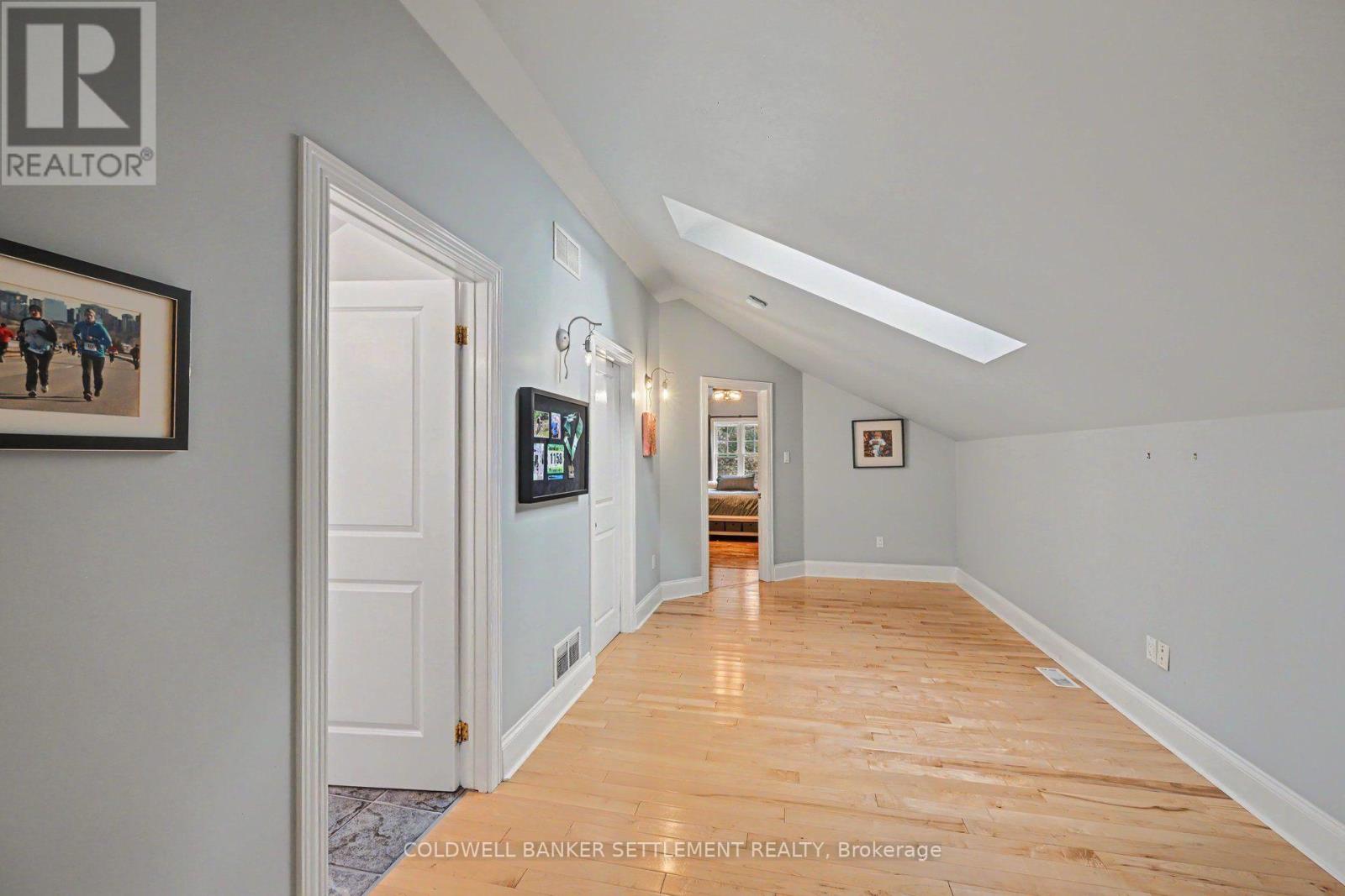 46 BROCK STREET S - Image 38