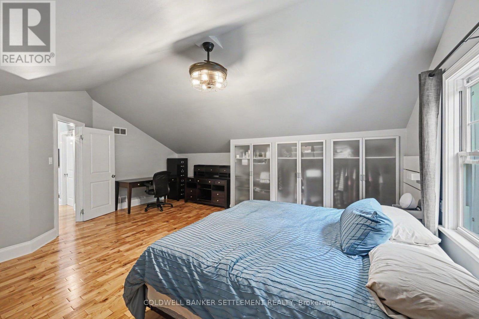 46 BROCK STREET S - Image 41