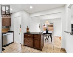 735 Lounsborough, Windsor, ON N9G1G1 Photo 16