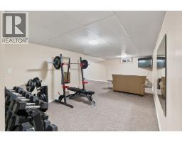 735 Lounsborough, Windsor, ON N9G1G1 Photo 27