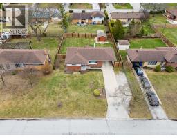 735 Lounsborough, Windsor, ON N9G1G1 Photo 42