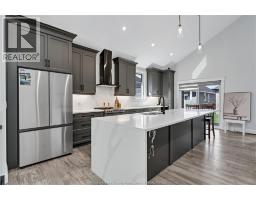 394 Matese Street, Lakeshore, ON N0R1A0 Photo 15