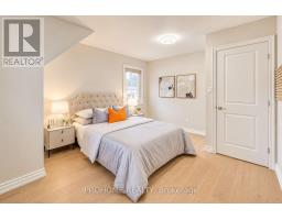36 Summerfeldt Crescent, Markham, ON L3R2B2 Photo 31