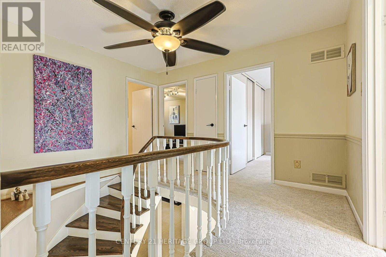 66 HOWLETT AVENUE - 19
