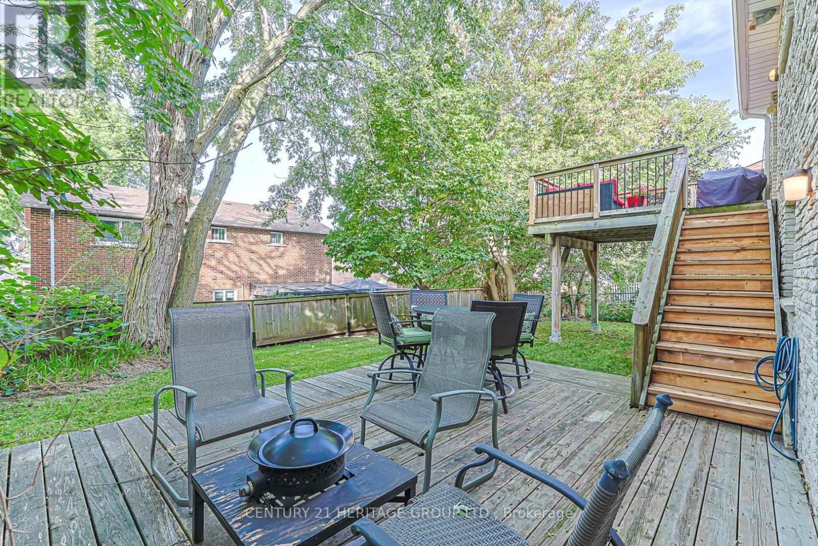 66 HOWLETT AVENUE - 43