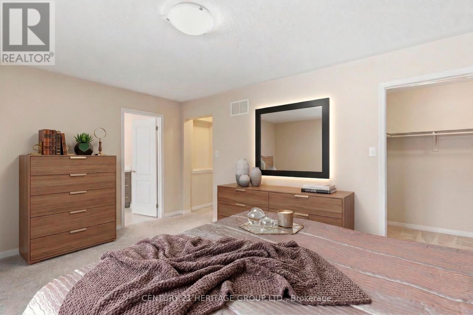 40 CLIFF GUNN ROAD, Newmarket (Woodland Hill) — photo 12