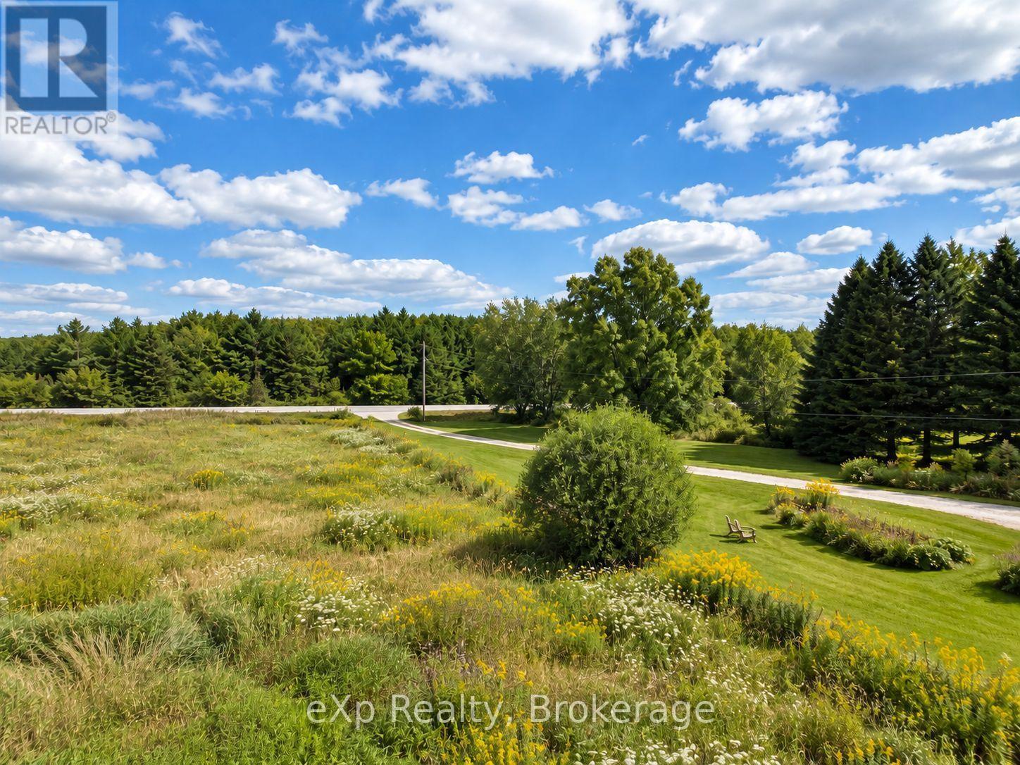 111690 GREY ROAD 14 - Image 20