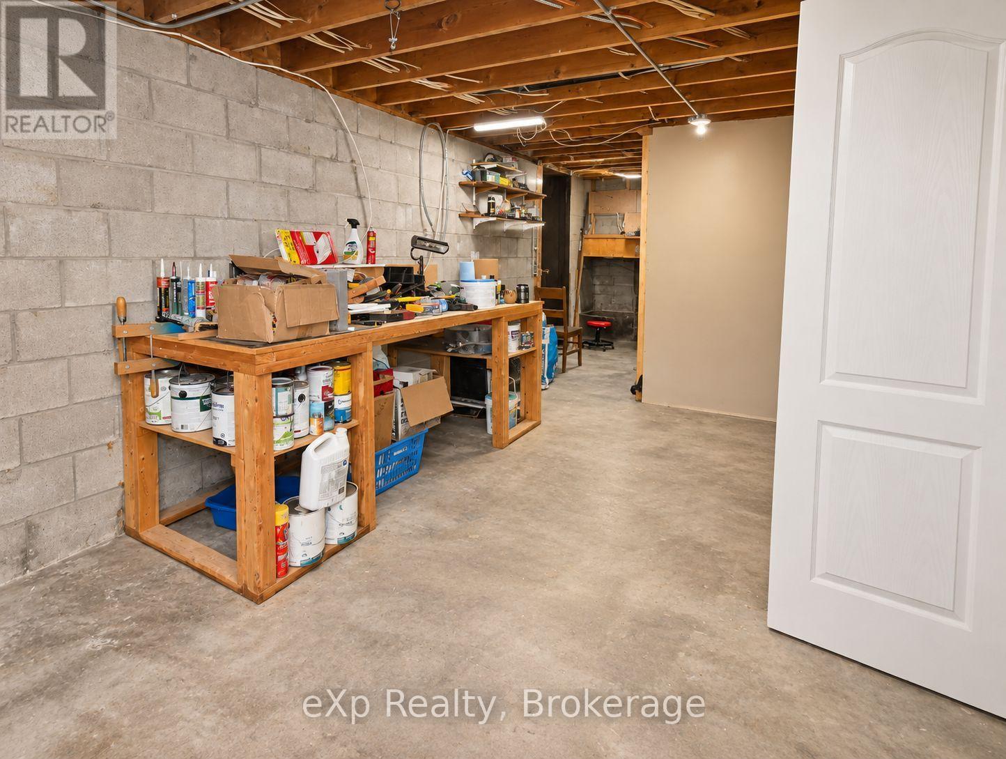 111690 GREY ROAD 14 - 31