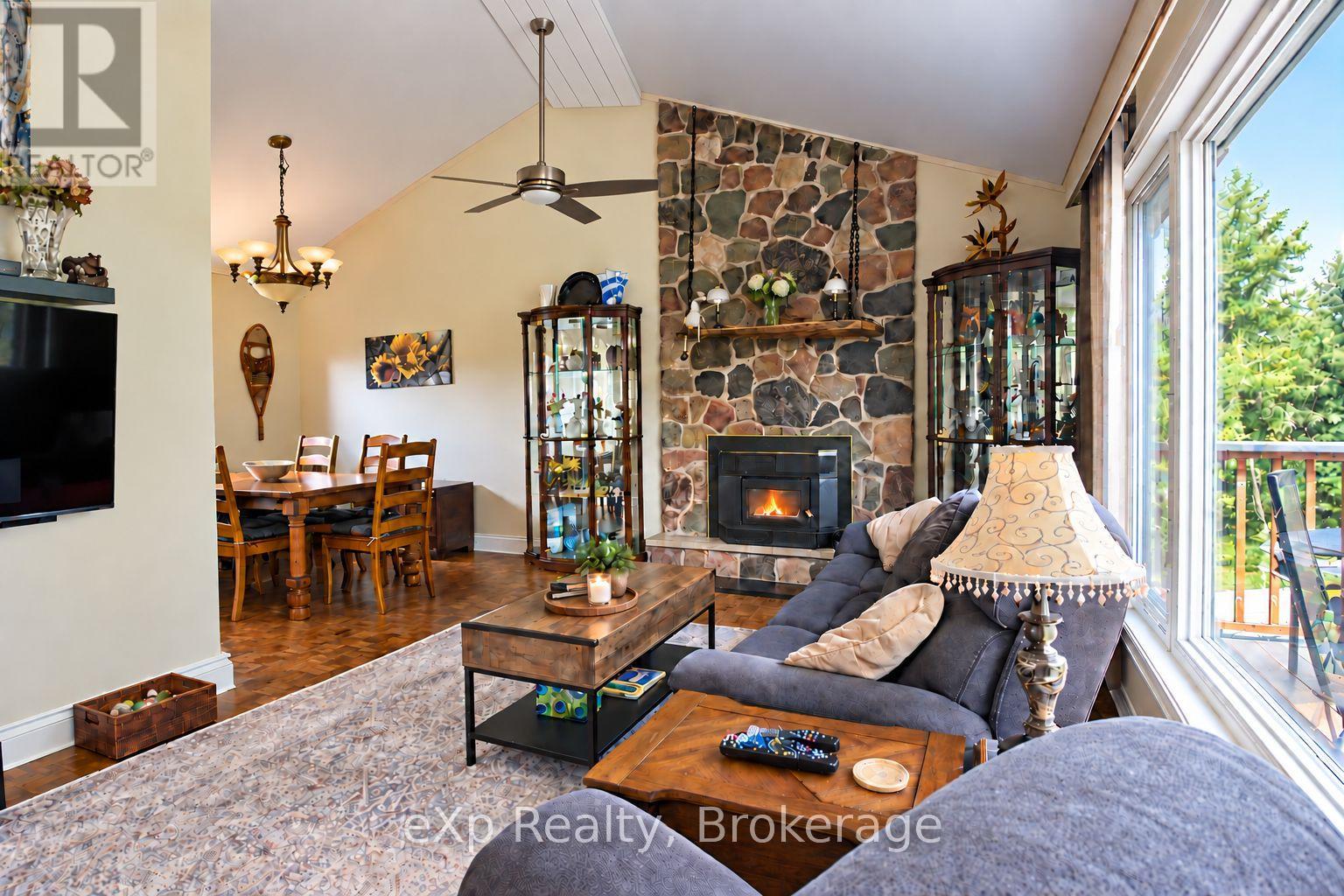 111690 GREY ROAD 14 - Image 6