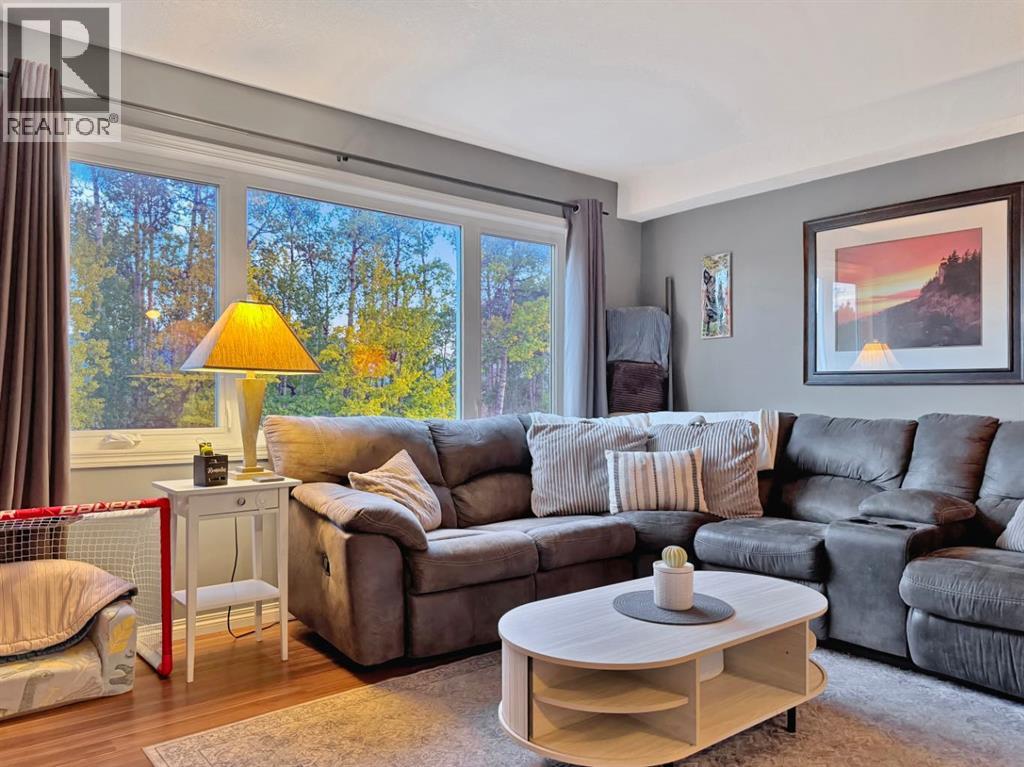 20 97 Avenue - 9