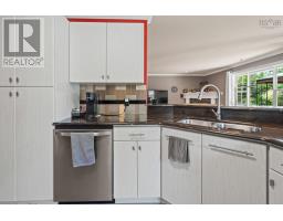 Utility room - 58 Longard Drive, Timberlea, NS B3T2E1 Photo 9