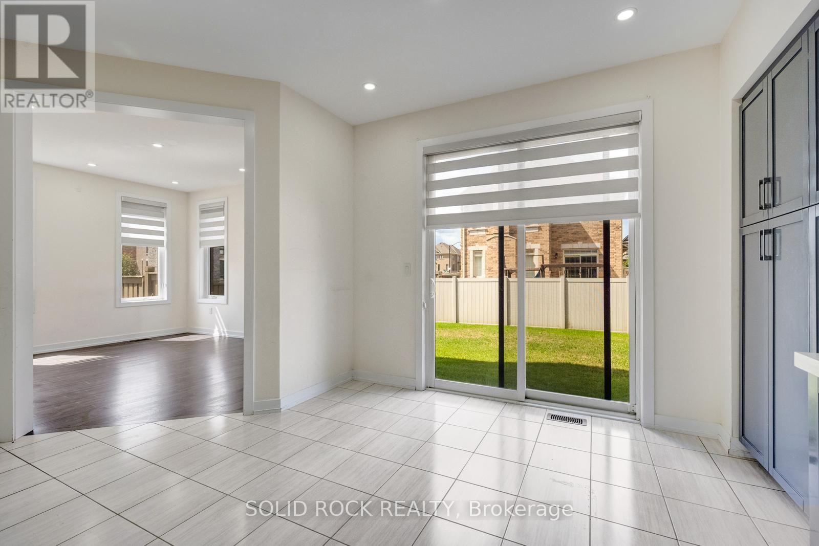 93 PARITY ROAD - 14