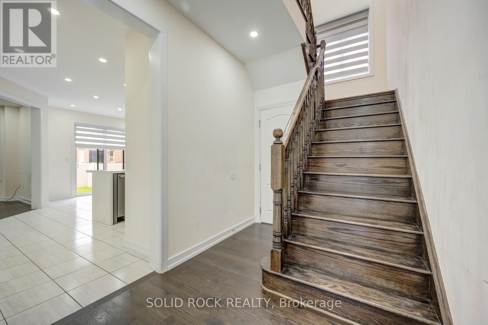 93 PARITY ROAD - 18