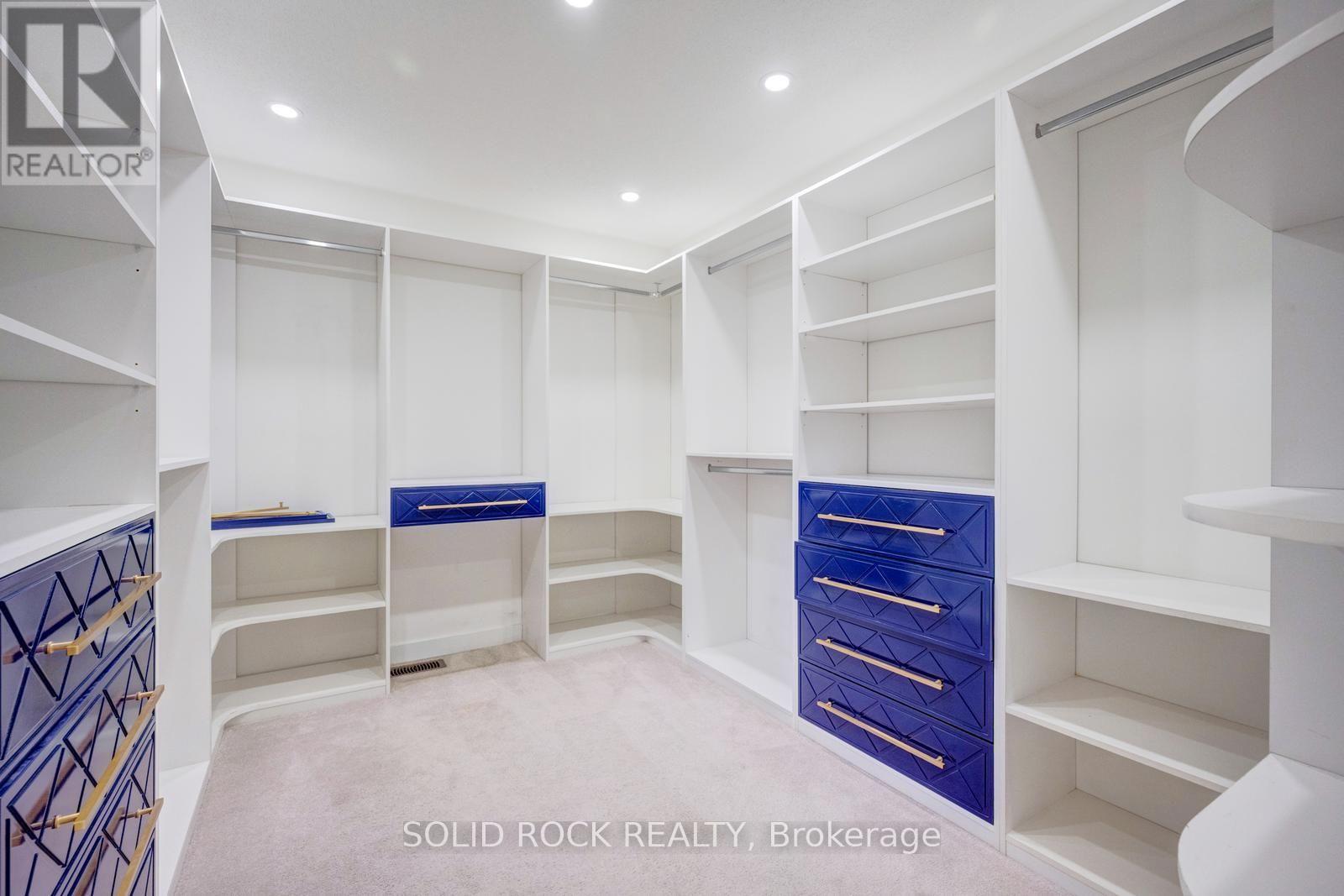 93 PARITY ROAD - 23
