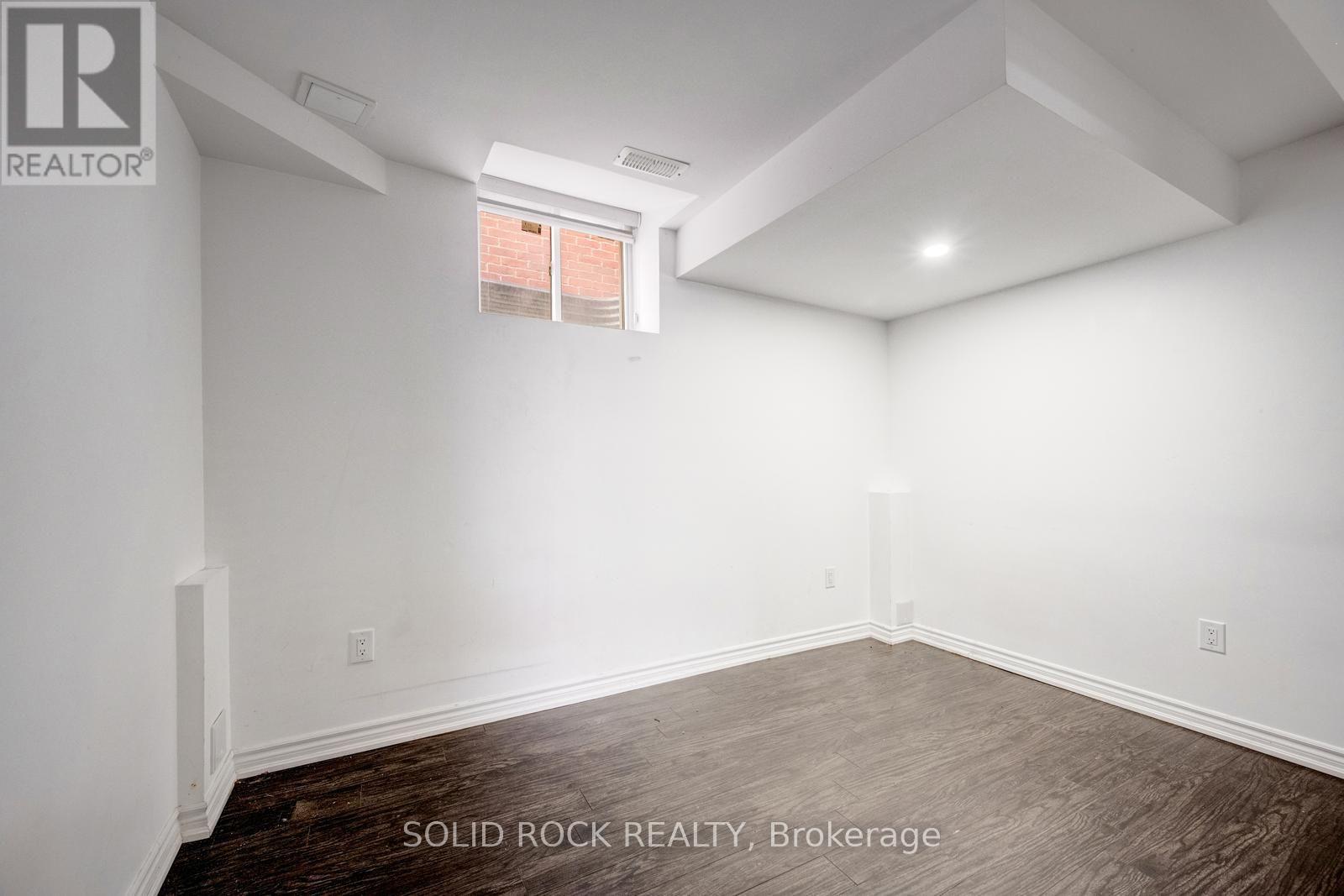 93 PARITY ROAD - 41