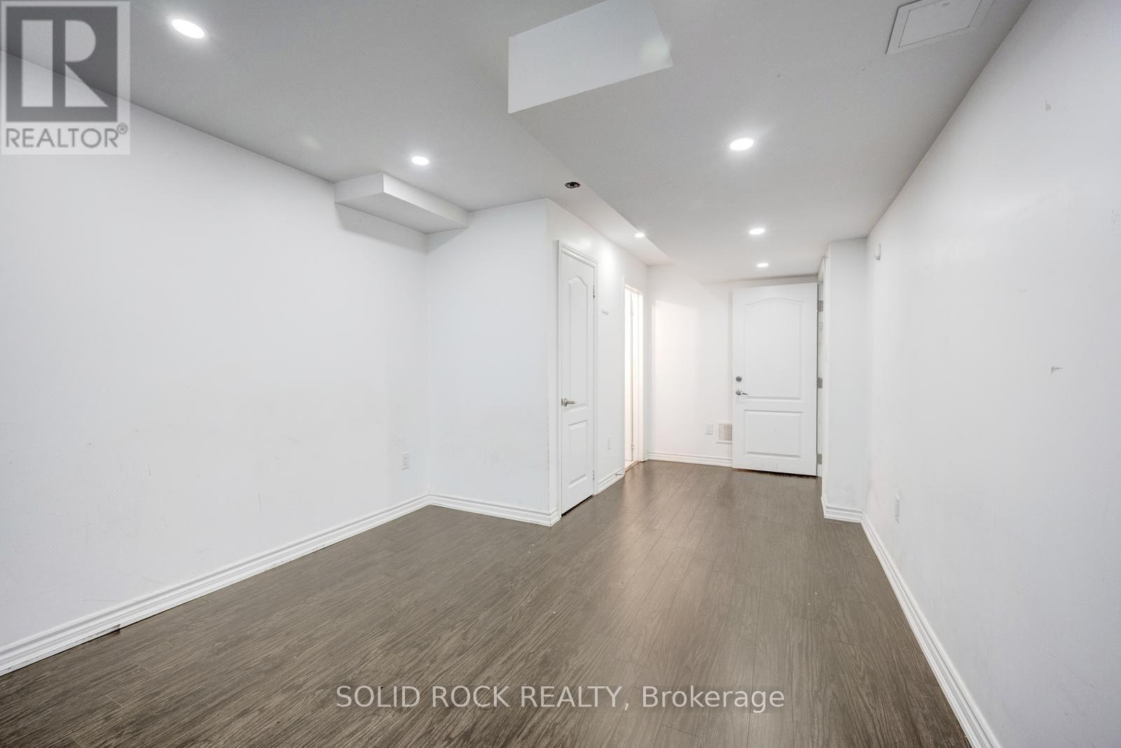 93 PARITY ROAD - 44
