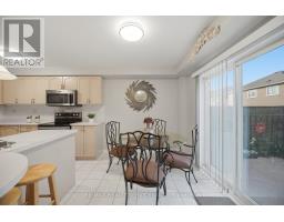 39 Legend Lane, Brampton, ON L6X5B6 Photo 14