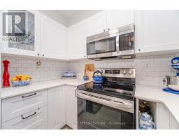 1005 - 5 Michael Power Place, Toronto, ON M9A0A3 Photo 11