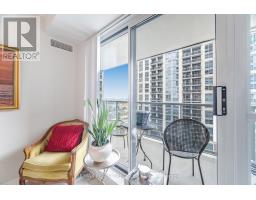 1005 - 5 Michael Power Place, Toronto, ON M9A0A3 Photo 17