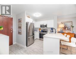 1005 - 5 Michael Power Place, Toronto, ON M9A0A3 Photo 8