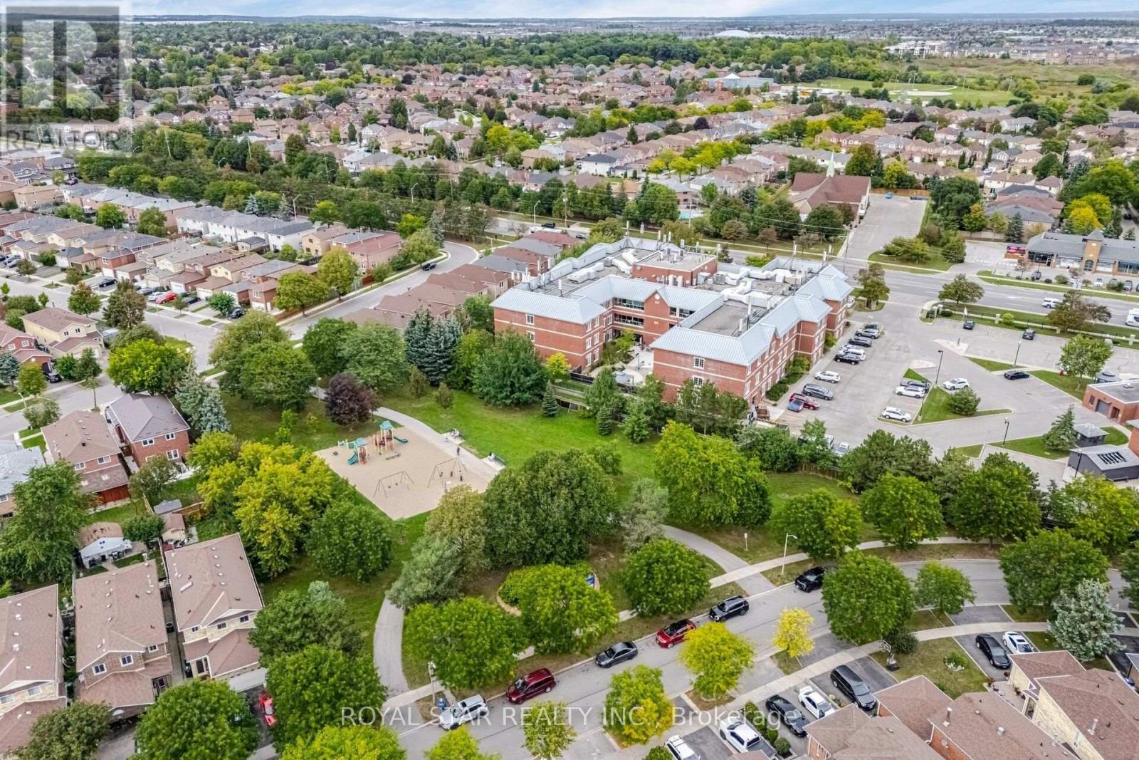 39 Ebby Avenue East, Brampton, ON photo 48