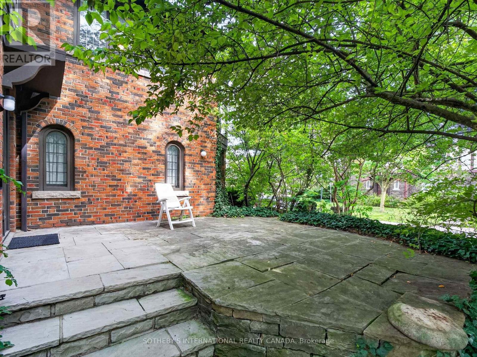 78 WILLINGDON BOULEVARD - 32