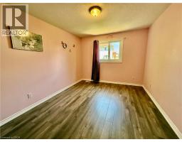 596 Violet Street, Waterloo, ON N2V2V6 Photo 14