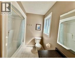 596 Violet Street, Waterloo, ON N2V2V6 Photo 16