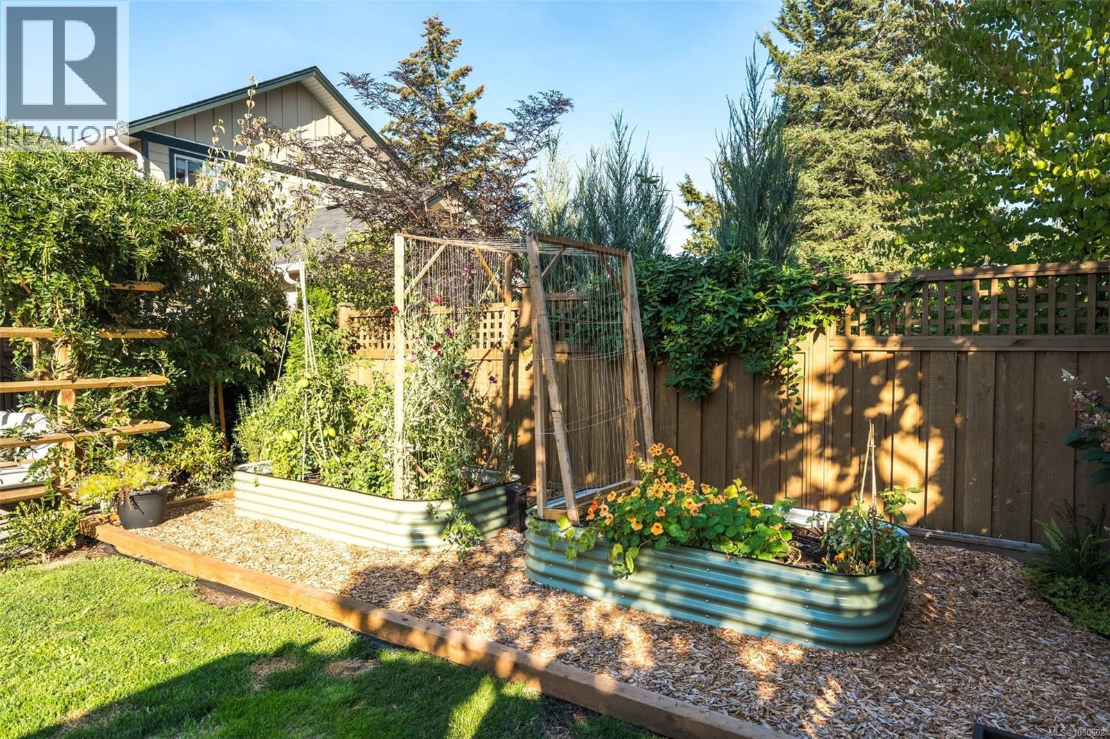 1159 Sluggett Rd - 27