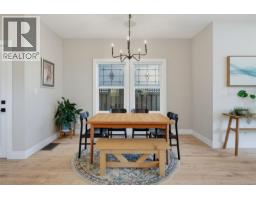 Kitchen - 1159 Sluggett Rd, Central Saanich, BC V8M1E9 Photo 11