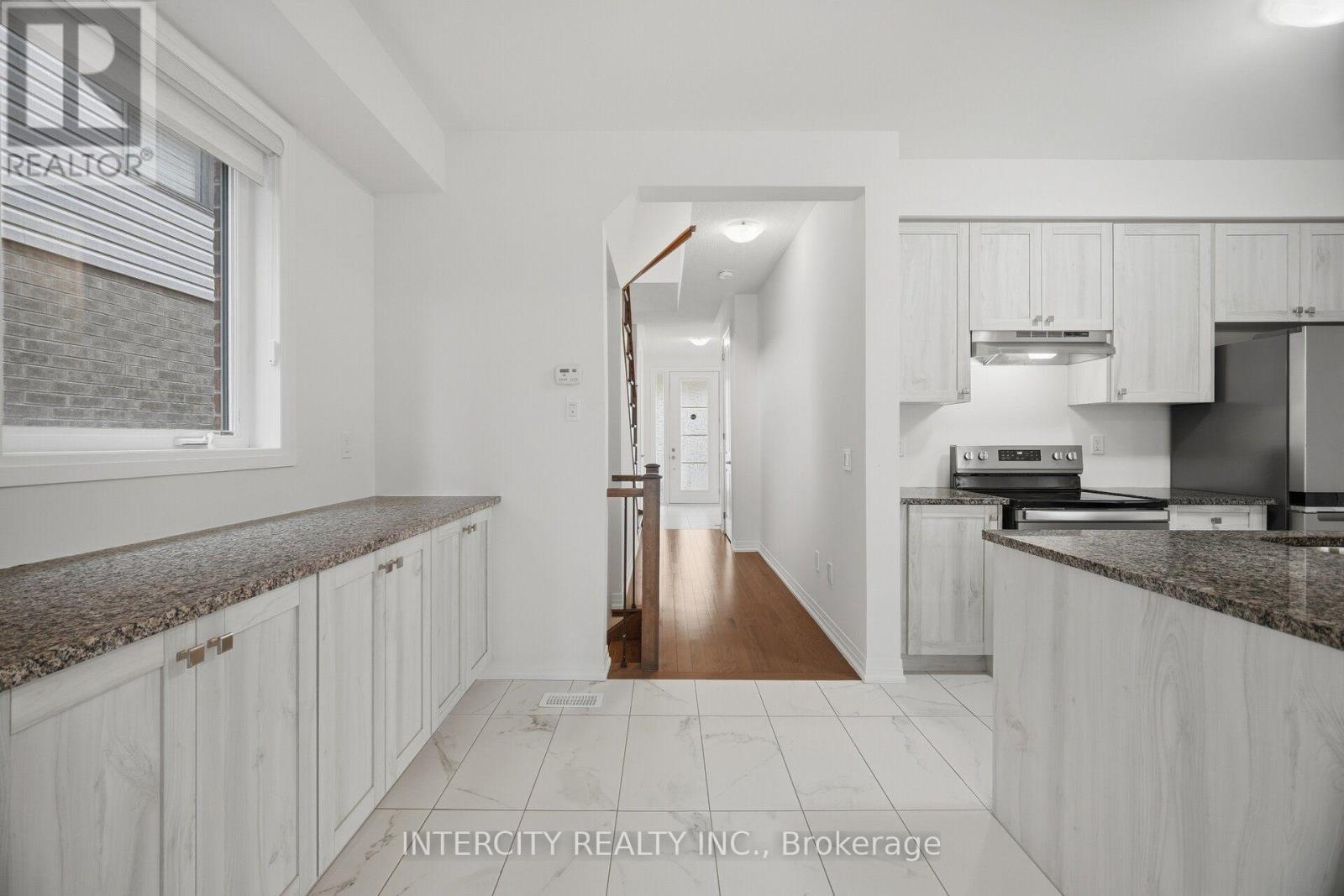 23 WEYLIE STREET - 23