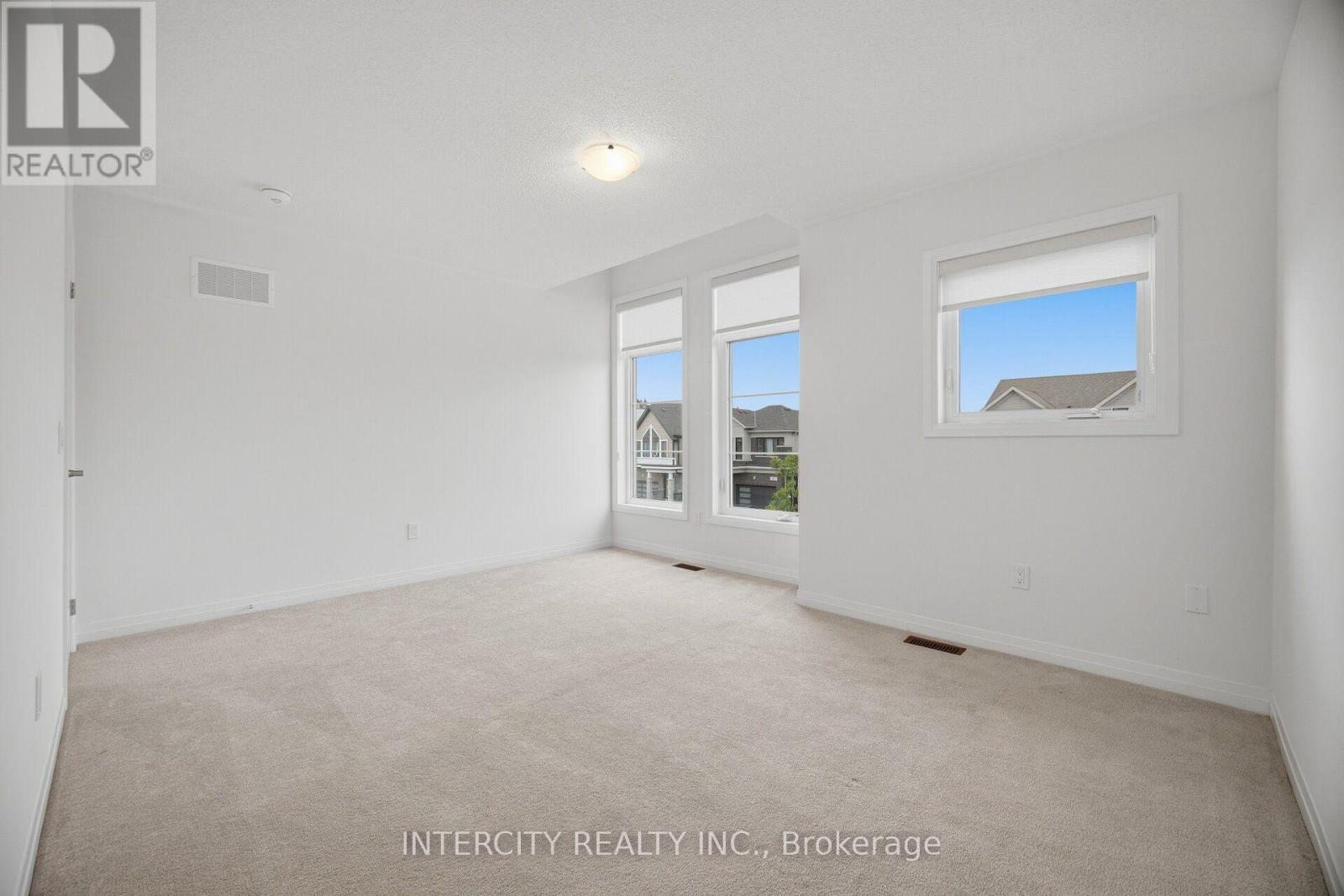 23 WEYLIE STREET - 38