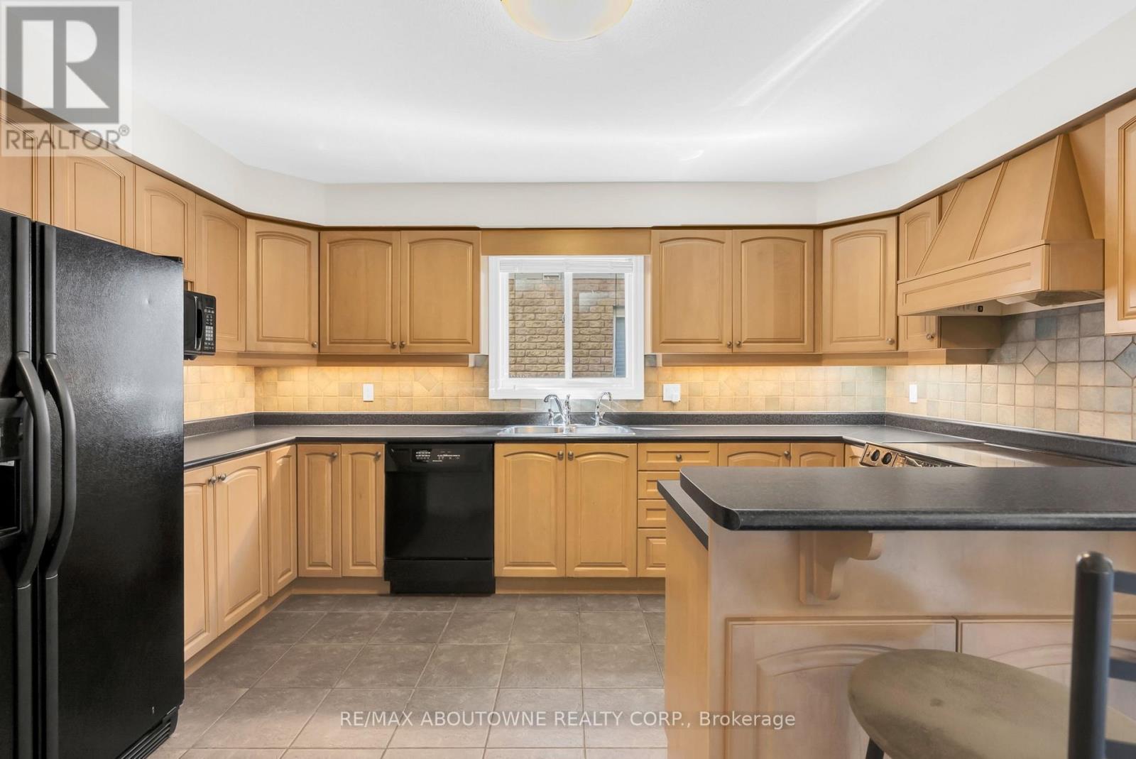 18 HANEY DRIVE - Image 20