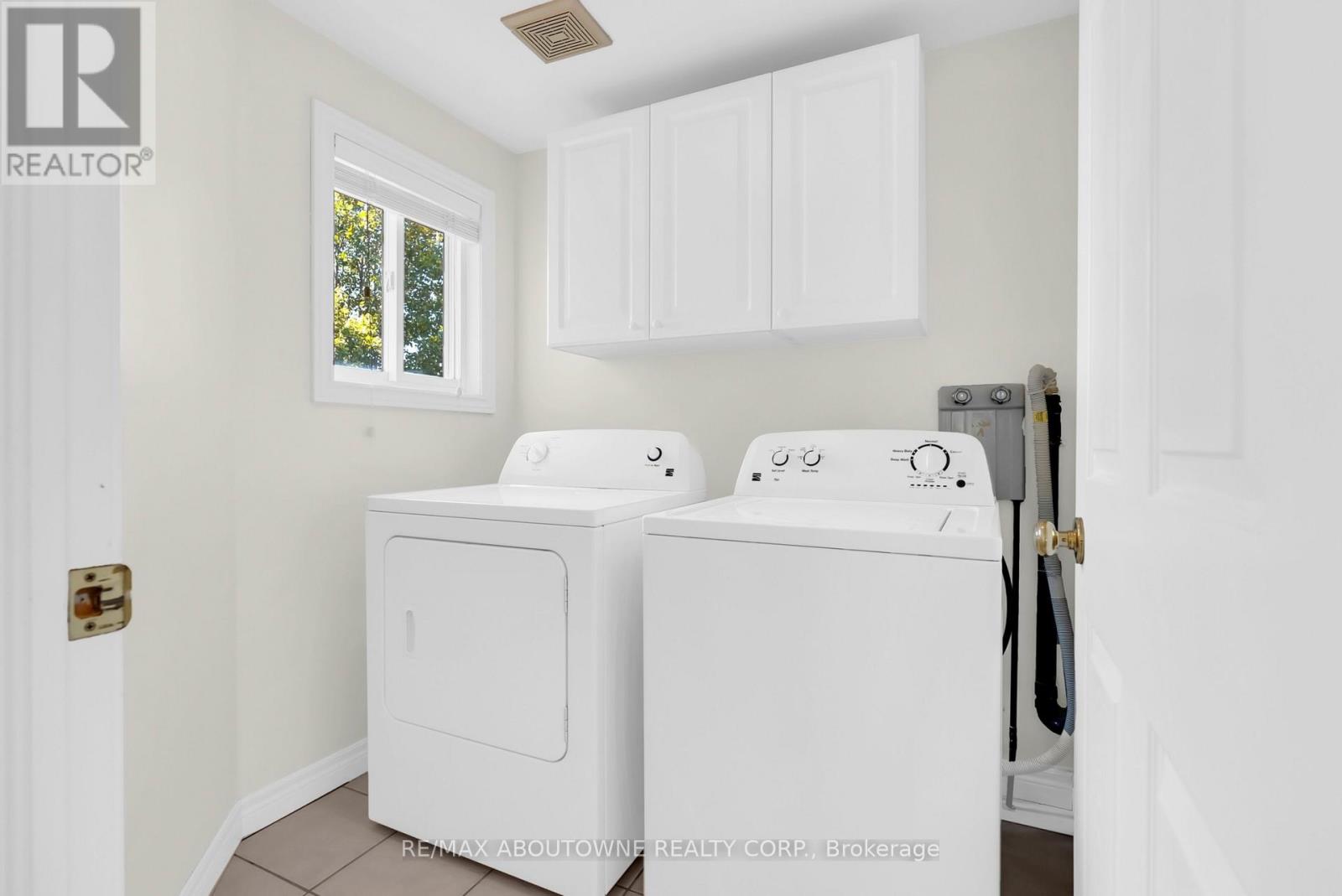 18 HANEY DRIVE - Image 33