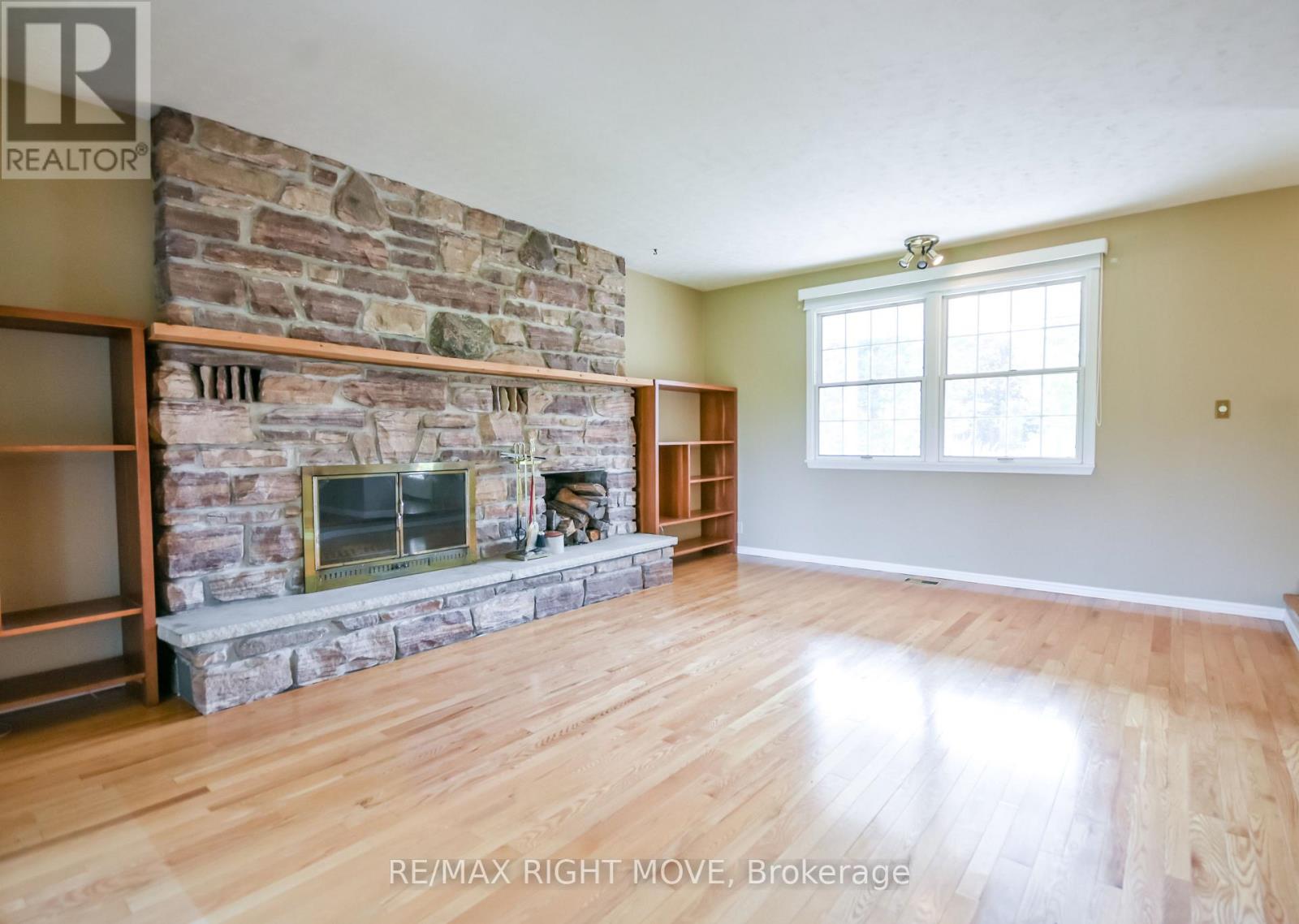 570 LAKE DALRYMPLE ROAD - 20