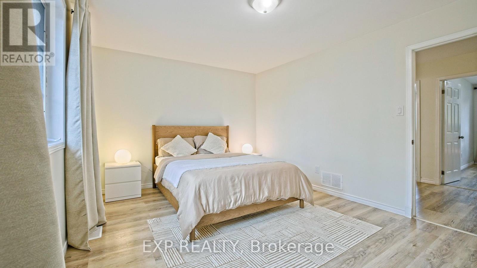410 KING WILLIAM STREET - 18