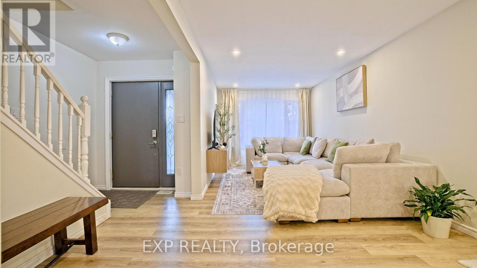 410 KING WILLIAM STREET - 4