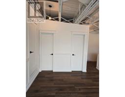 2 - 112 Lakeshore Road E, Mississauga, ON L5G1E3 Photo 8