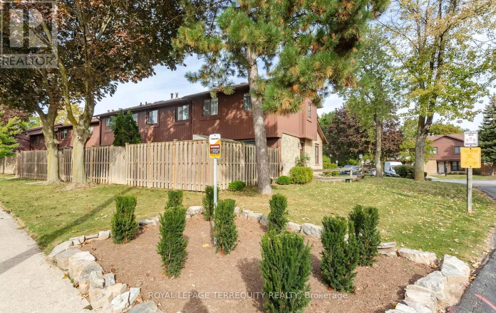 1- 6650 Falconer Drive, Mississauga, ON photo 46
