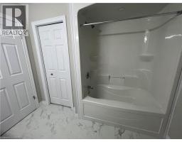 350 O'loane Avenue Unit# 36, Stratford, ON N5A0J2 Photo 11