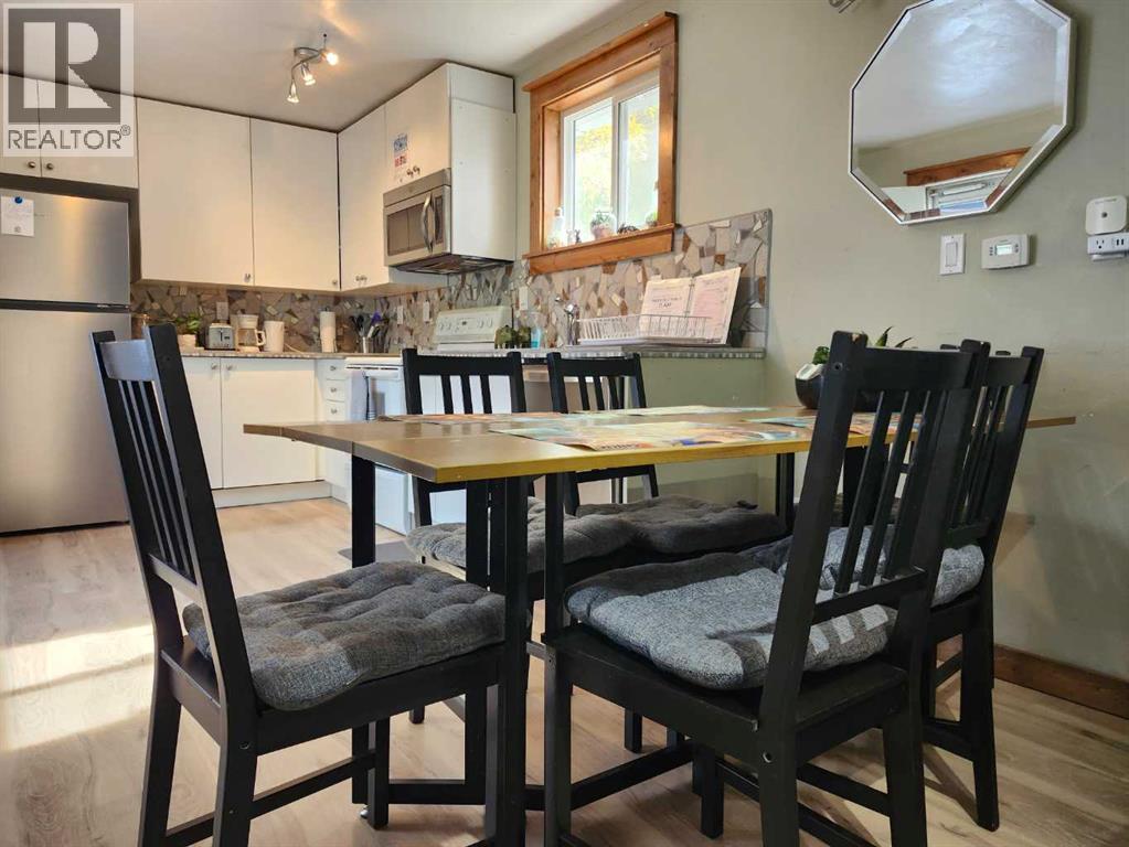 590 2 Street SW - 5