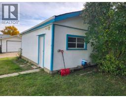 590 2 Street Sw, Drumheller, AB T0J0Y6 Photo 21