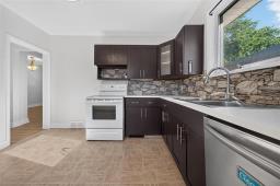 330 Greene Avenue, Winnipeg, MB R2K0L8 Photo 11
