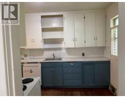 Bonus Room - 132 7 Avenue Ne, Calgary, AB T2E0M5 Photo 8