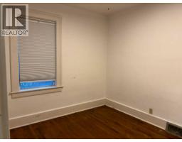 3pc Bathroom - 132 7 Avenue Ne, Calgary, AB T2E0M5 Photo 12